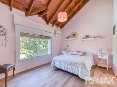 Casa 6 ambientes con 3 baños