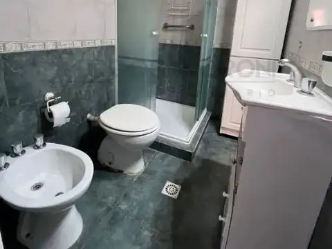 Depto Tipo Casa en Alquiler en Ramos Mejia, $ 850.000