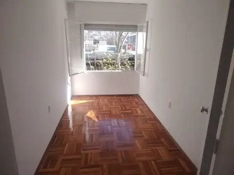 ALQUILER, APARTAMENTO 3 DORMITORIOS, BARRIO SUR