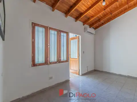 Depto Tipo Casa en Venta de 2 ambientes