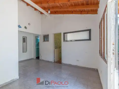 Depto Tipo Casa 2 ambientes con 1 baño