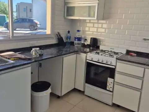 Casa en Alquiler de 3 dormitorios
