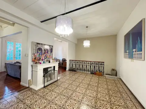 Ugarte al 2300