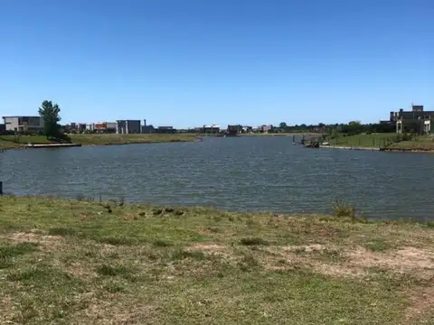 Terreno en Venta en San Sebastian, USD 83.000