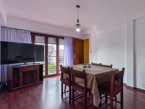 VENTA Departamento 3 Ambientes Balcon al frente 