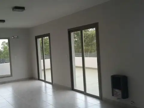 Depto Tipo Casa en Venta 11 años