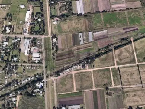 138 esquina 509. Lote en Venta José Hernandez, La Plata