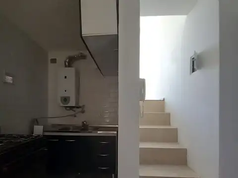 Departamento en Alquiler en Abasto, $ 420.000