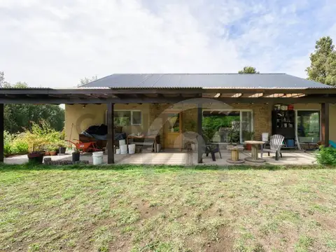 VENTA CASA SAN MARTIN DE LOS ANDES . BARRIO RINCON RADALES . APTO CREDITO