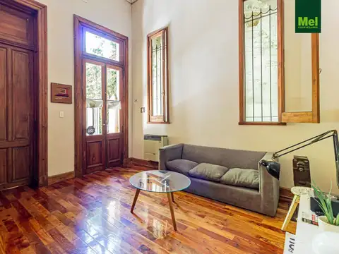 Excelente PH refaccionado de 3 ambientes en Monserrat