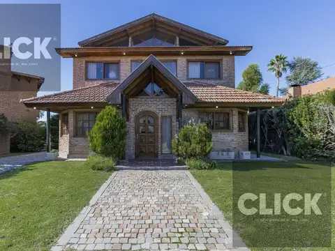 Casa 5 ambientes en venta en Country El Sosiego