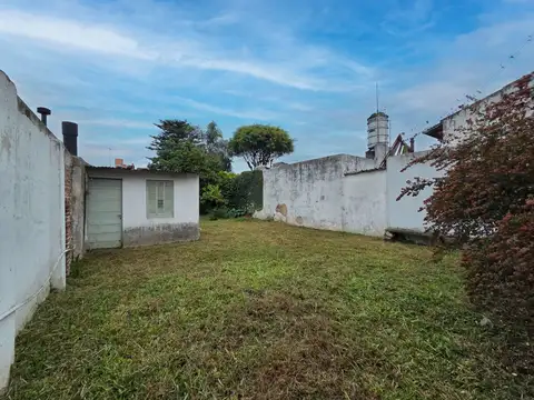 LOTE EN VENTA EN SANTOS LUGARES - 322 M2 - PERMUTA