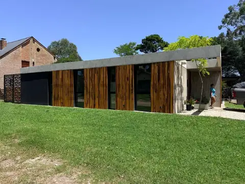 Casa en venta en Lasalle - Pinamar - Costa Atlantica