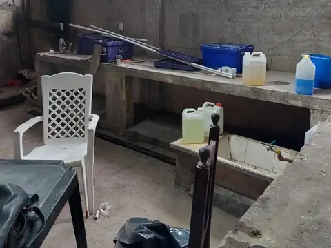 GALPON + ESPACIO LIBRE