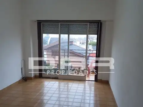 VENTA DEPARTAMENTO 2 AMBIENTES - FONROUGE 1000