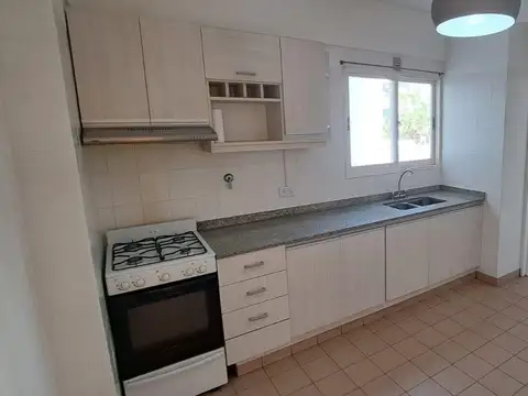 Departamento en L.De Nuñez