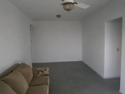 Estevez 100, Piso 15