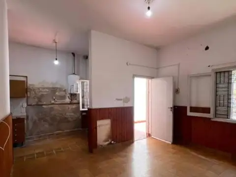 VENTA CASA 3 DORMITORIOS EN BARRIO SAN MARTIN
