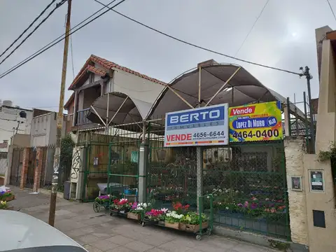 Av Gral San Martin 500