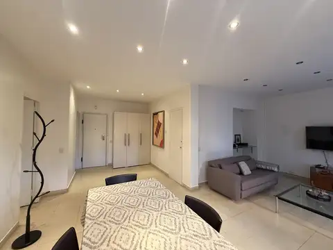 Venta 2 Ambientes Belgrano Amplio