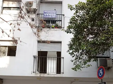 Departamento al frente, excelente zona, buen estado
