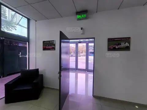 Local en Venta 50 años