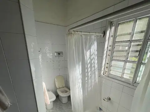 Casa en Venta en Quilmes Oeste, USD 110.000