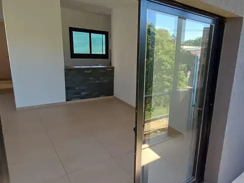 Departamento en Alquiler con 1 cochera