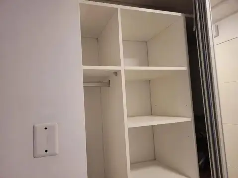 Adolfo Alsina 1200, Piso 1