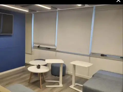 Oficina en Alquiler con 10 cocheras