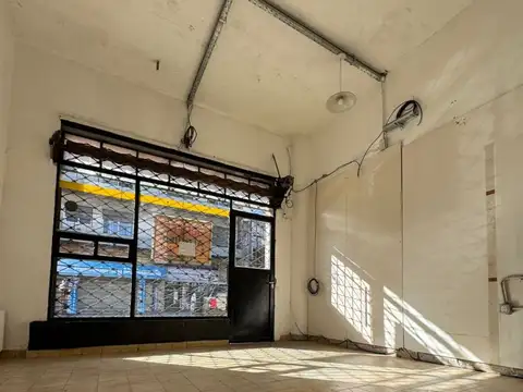 Local en Alquiler en Caseros, $ 500.000