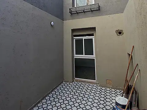 Depto Tipo Casa en Venta en Caballito, USD 198.000