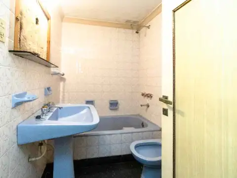 Depto Tipo Casa en Venta 65 años