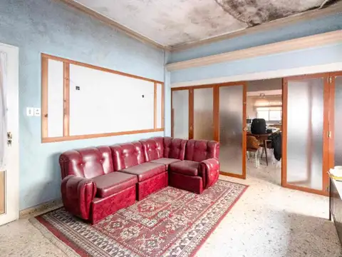 Depto Tipo Casa en Venta de 5 ambientes