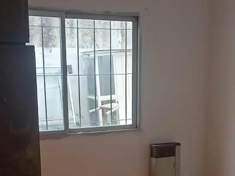 Casa en Venta - 2 Dormitorios 1 Baño - 76mts - Berisso