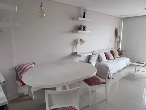 Departamento en Alquiler en La Perla Norte, $ 1.100.000