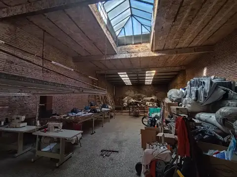 Galpón en Venta en Parque Avellaneda, CABA