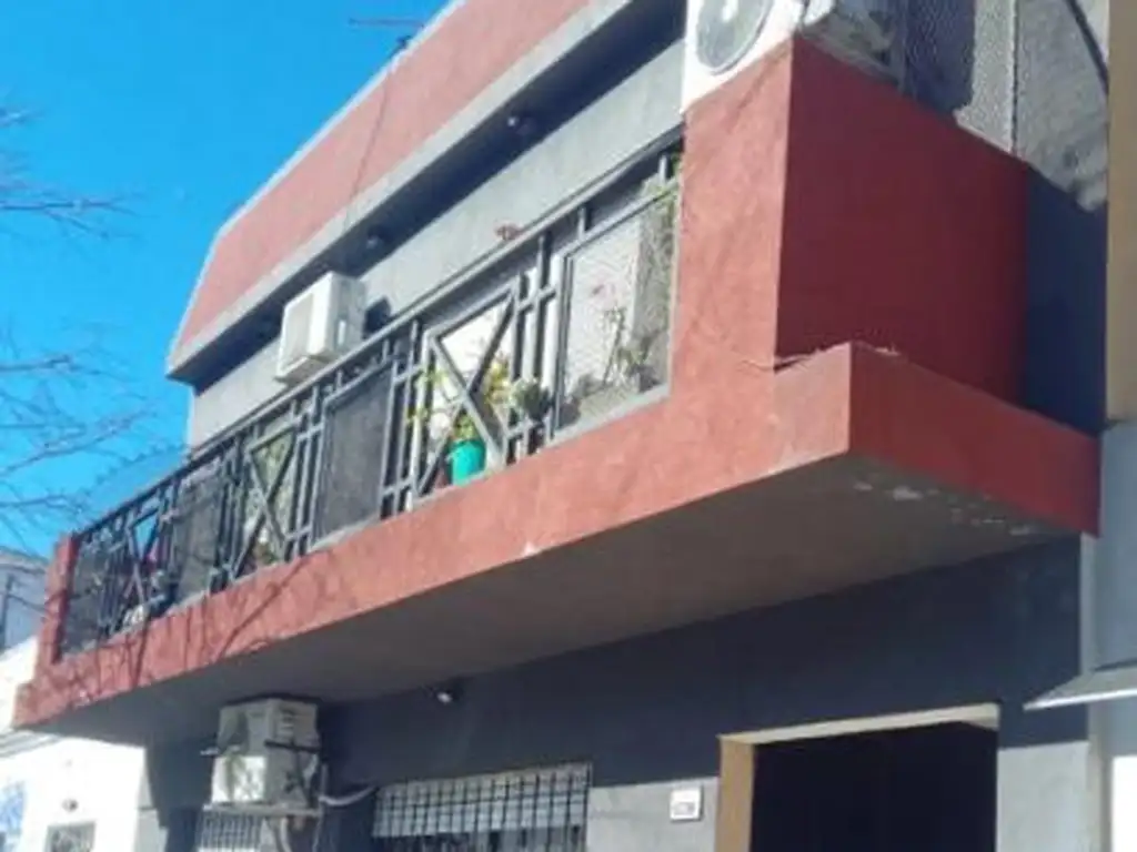 Pizarro al 6200