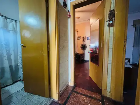 VENTA CASA c/ GALPON -DEPOSITO LANUS