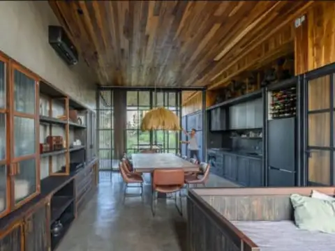 Casa 4 ambientes con 1 baño