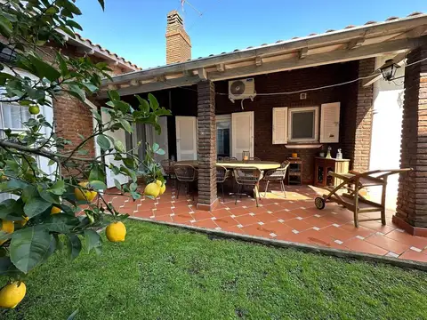 Casa en Venta en Olivos, USD 685.000