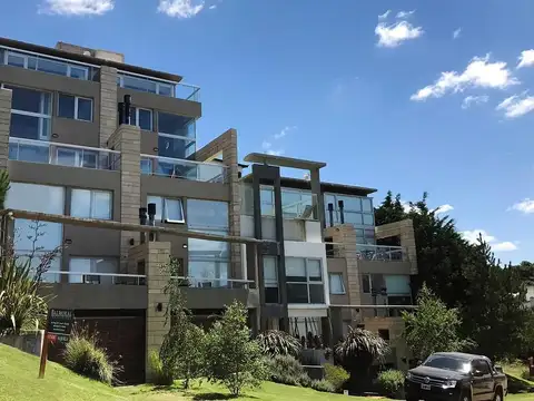 Departamento en venta - 2 Dormitorios 3 Baños - Pinamar