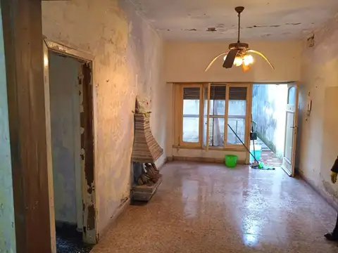 Depto Tipo Casa en Venta en Remedios de Escalada, USD 41.000