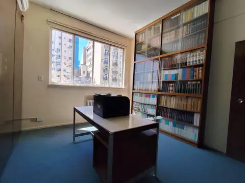 Oficina en Venta en San Nicolás, USD 145.000
