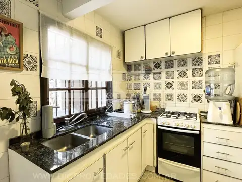 Depto Tipo Casa en Venta 40 años