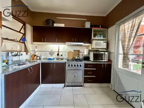 Depto Tipo Casa en Venta con 1 cocheras