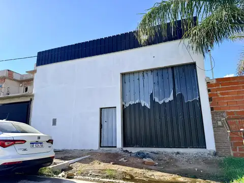 Galpón a estrenar zona Club Argentino Jr, Paraná