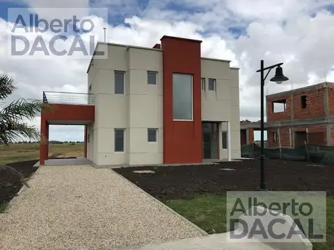 Casa en Venta en Haras del sur III "Barrio Palmeras" Lote 87 Haras del Sur III