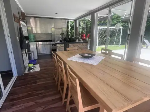 Casa con parque y piscina climatizada - Rumenco b. privado