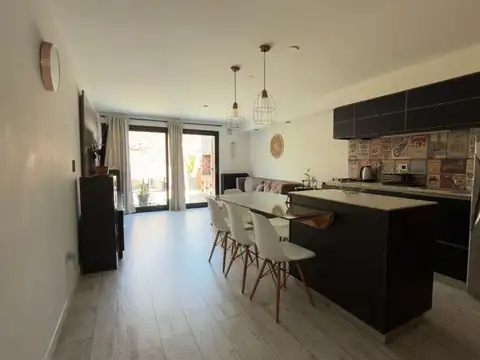 Depto Tipo Casa en Venta de 1 dormitorio